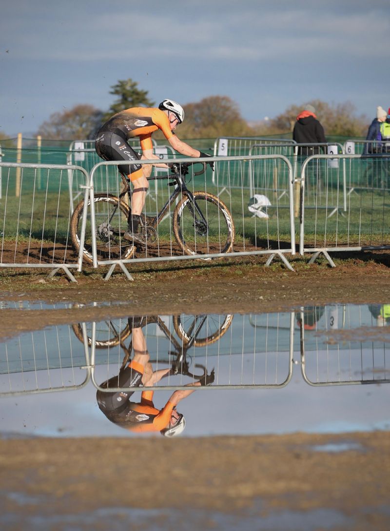 Dean Harvey Claims Back-to-back National Cyclo-cross Championships 